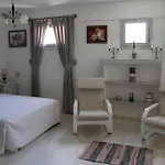 Bizim Ev (adults Only) 2*