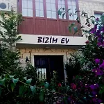 Hotel Bizim Ev (adults Only) 2*