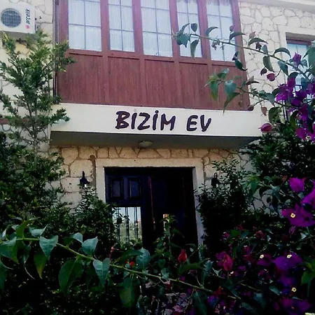 酒店 Bizim Ev (adults Only) 2*