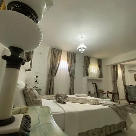 Bizim Ev Hotel (Adults Only) Ξενοδοχείο Αλακάτι