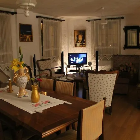 酒店 Bizim Ev (adults Only) 阿拉恰特