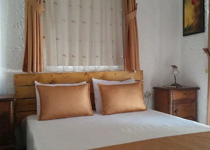 Hotel Bizim Ev (adults Only) 2*