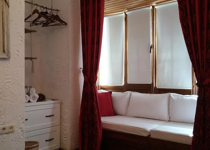 Hotel Bizim Ev (adults Only) 2*