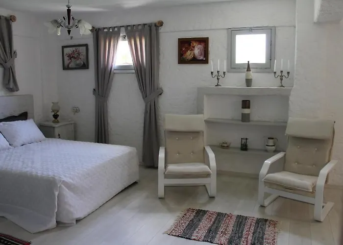 Bizim Ev (adults Only) 2*