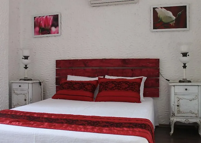 Hotel Bizim Ev (adults Only) 2*