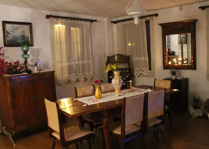 Bizim Ev (adults Only)