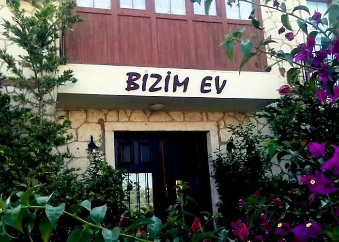 Bizim Ev (adults Only) Hotell 2*